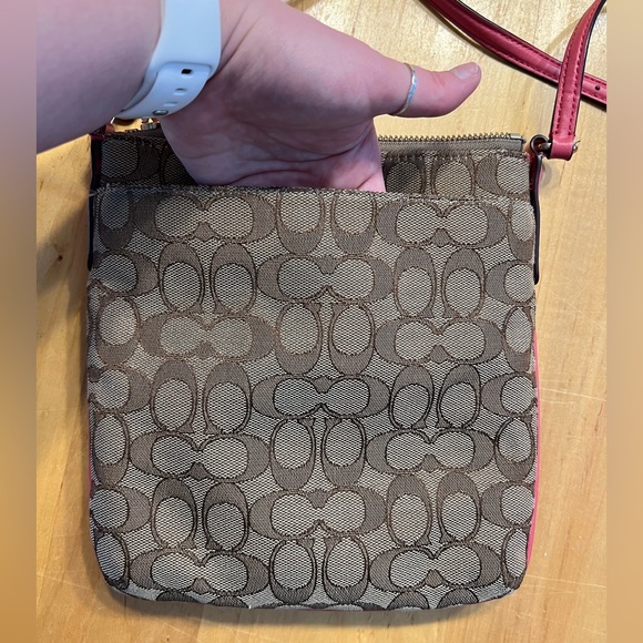 Coach Messenger Crossbody Signature Bag Tan/Pink - Picture 4 of 12